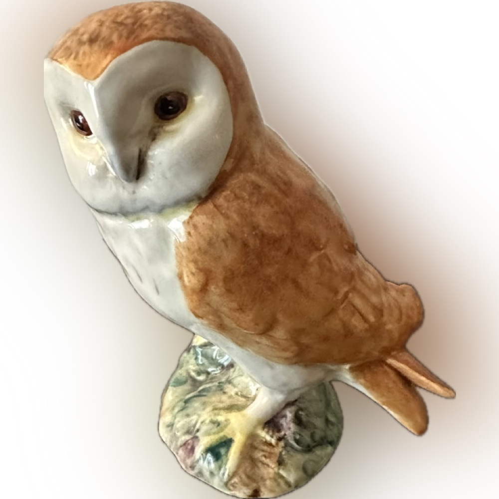 Beswick English Porcelain Barn Owl 5" h figure